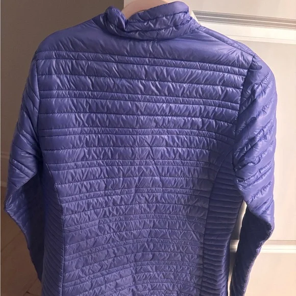Patagonia Women's Puffer Jacket Size L - Picture 6 of 9